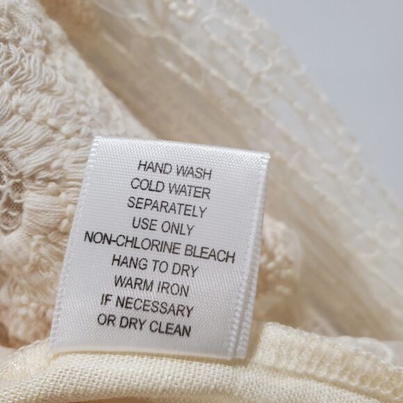 Rabbit Rabbit Designs Blouse Womens XL Crochet Lace Boho Sheer Floral Cream NWT - Picture 7 of 9